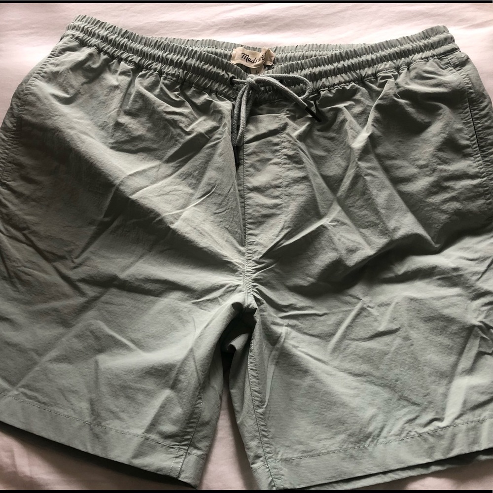 Madewell Everywear Short - Large (Sage Mist)